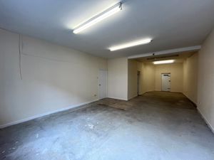 Photo 1- click for photo gallery